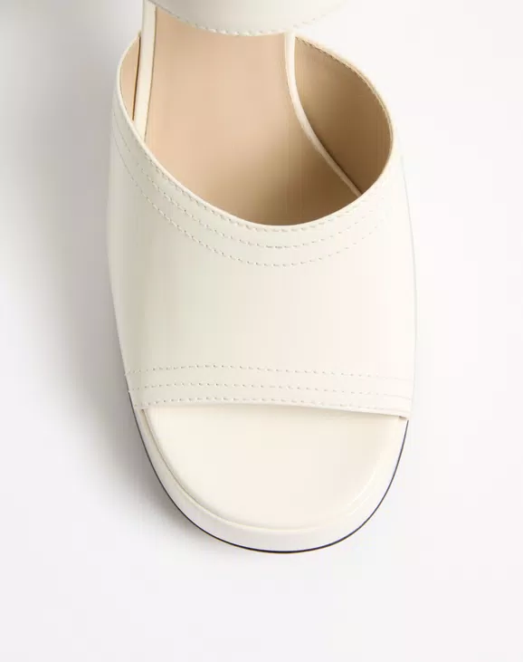 Valentino Fawcette Platform Sandal In Polished Calfskin 100Mm - Image 3